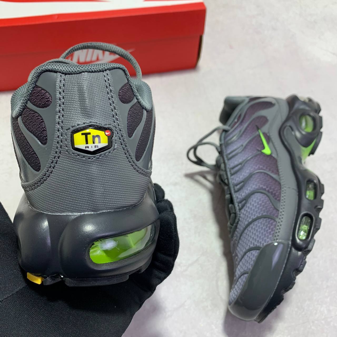 Nike TN Air Max Plus "Smoke Grey/Volt" DM0032-026 Men's Trainers Reps Sale UK Best Quality AAA Replica