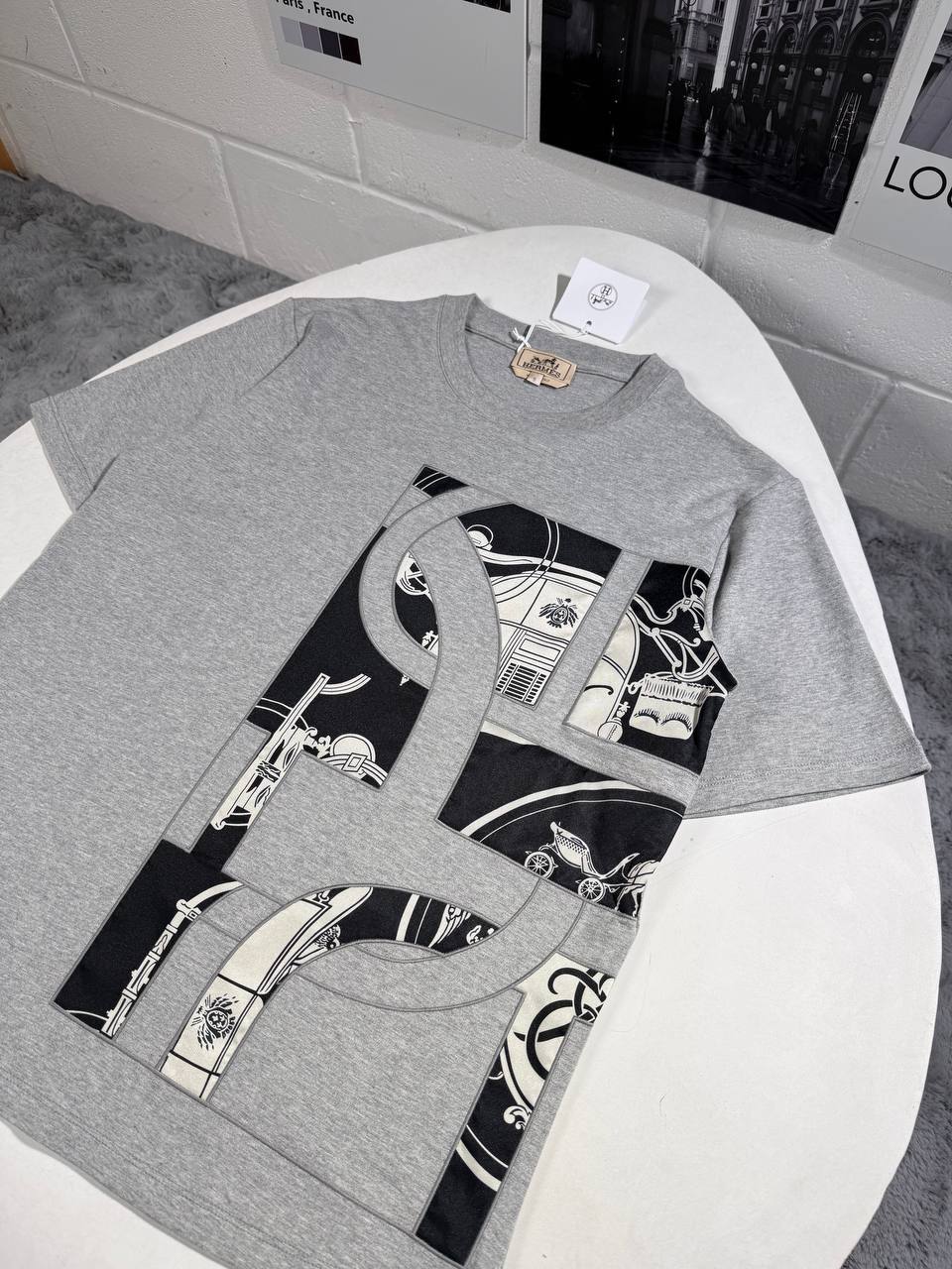 Hermès "Ex-Libris" Printed Crewneck Men's Women's T-Shirts in Different Colors Reps Sale UK Best Quality AAA Replica