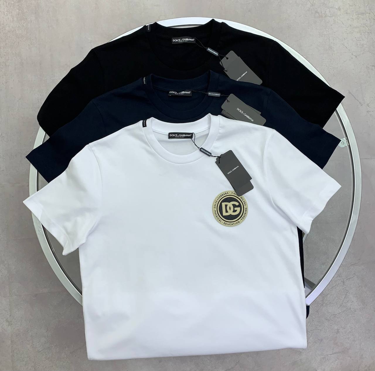 Dolce & Gabbana D&G Logo-Patch Men's Women's T-Shirts in Different Colors Reps Sale UK Best Quality Sale AAA Replica
