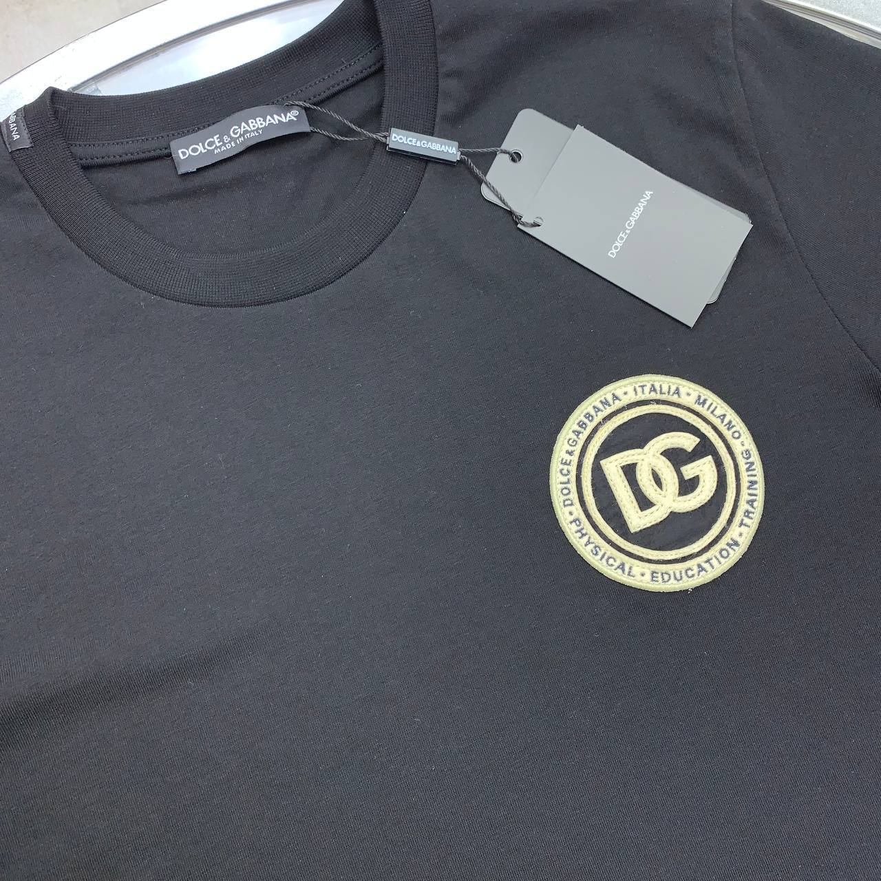 Dolce & Gabbana D&G Logo-Patch Men's Women's T-Shirts in Different Colors Reps Sale UK Best Quality Sale AAA Replica