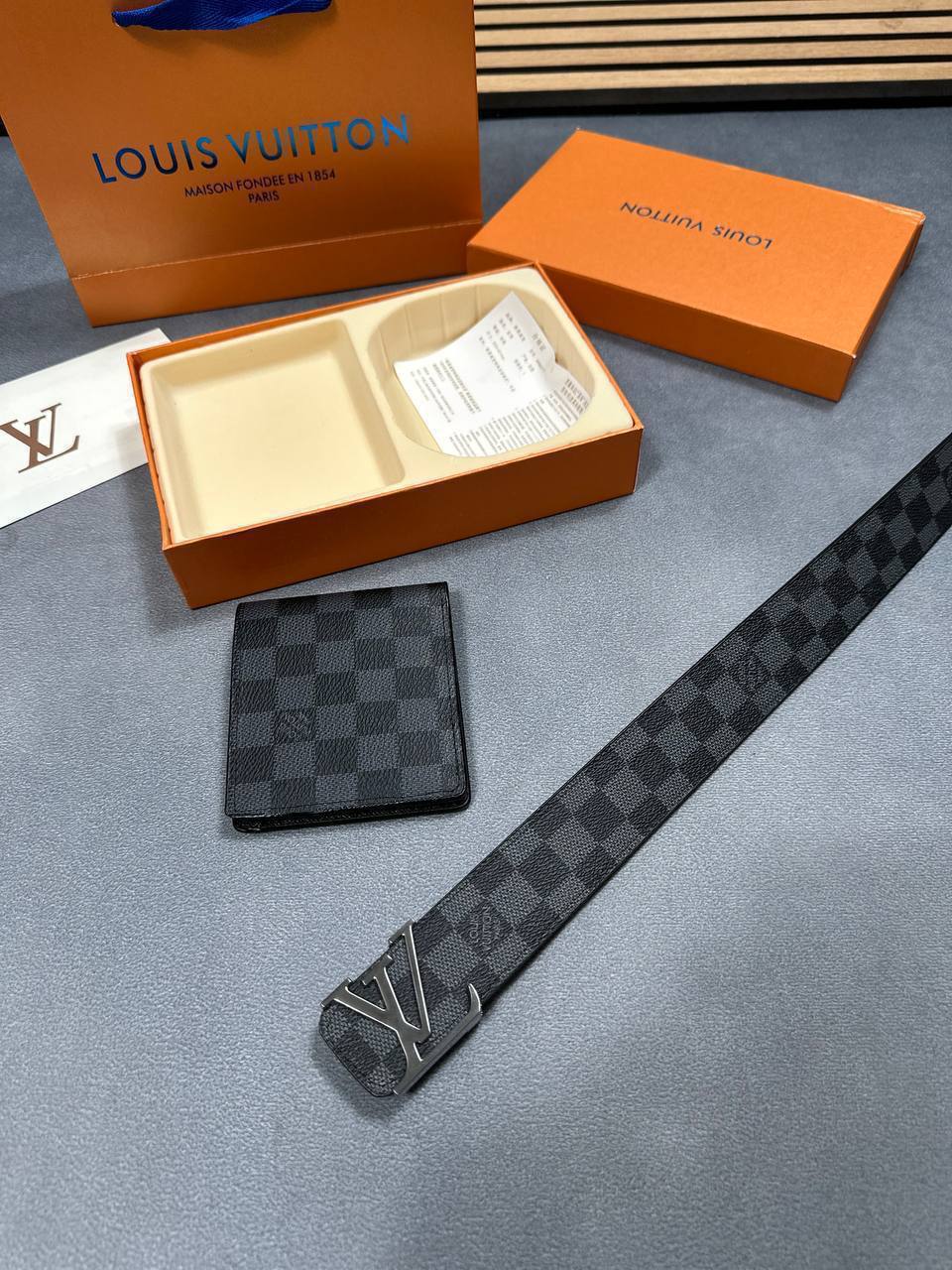 Louis Vuitton Damier Graphite Canvas Black Buckle Belt & Wallet Set Men's Reps Sale UK Best Quality AAA Replica