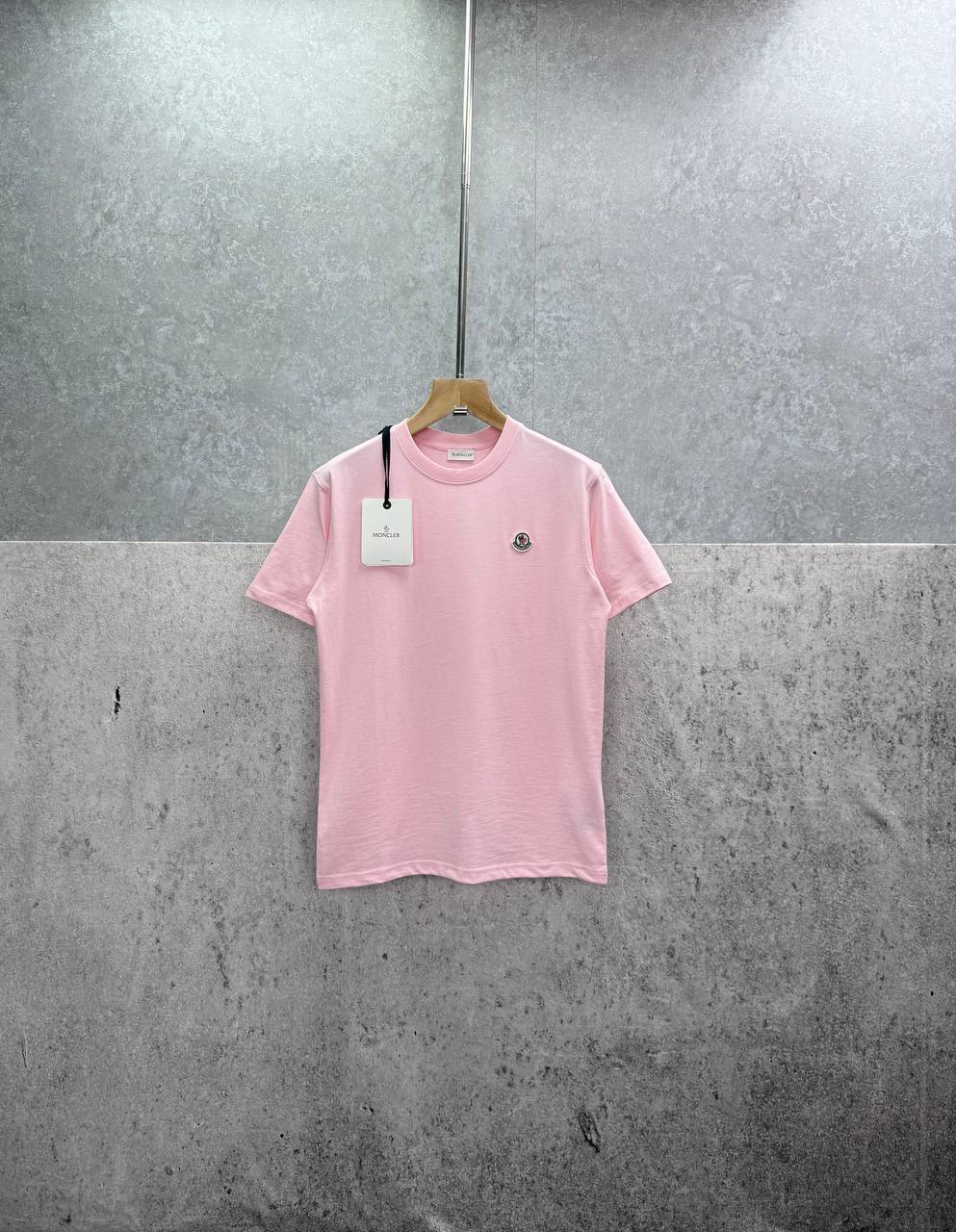 Moncler Classic Logo Patch Short Sleeve in Different Colors T-Shirt Men's Women's Reps Sale UK Best Quality Replica