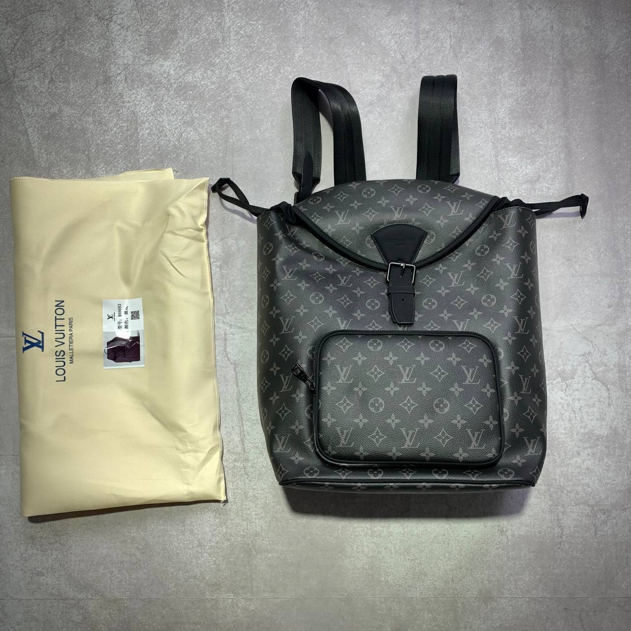 Louis Vuitton Montsouris Monogram Eclipse Canvas Backpack Men's Women's in Black Reps Sale Best Quality AAA Replica