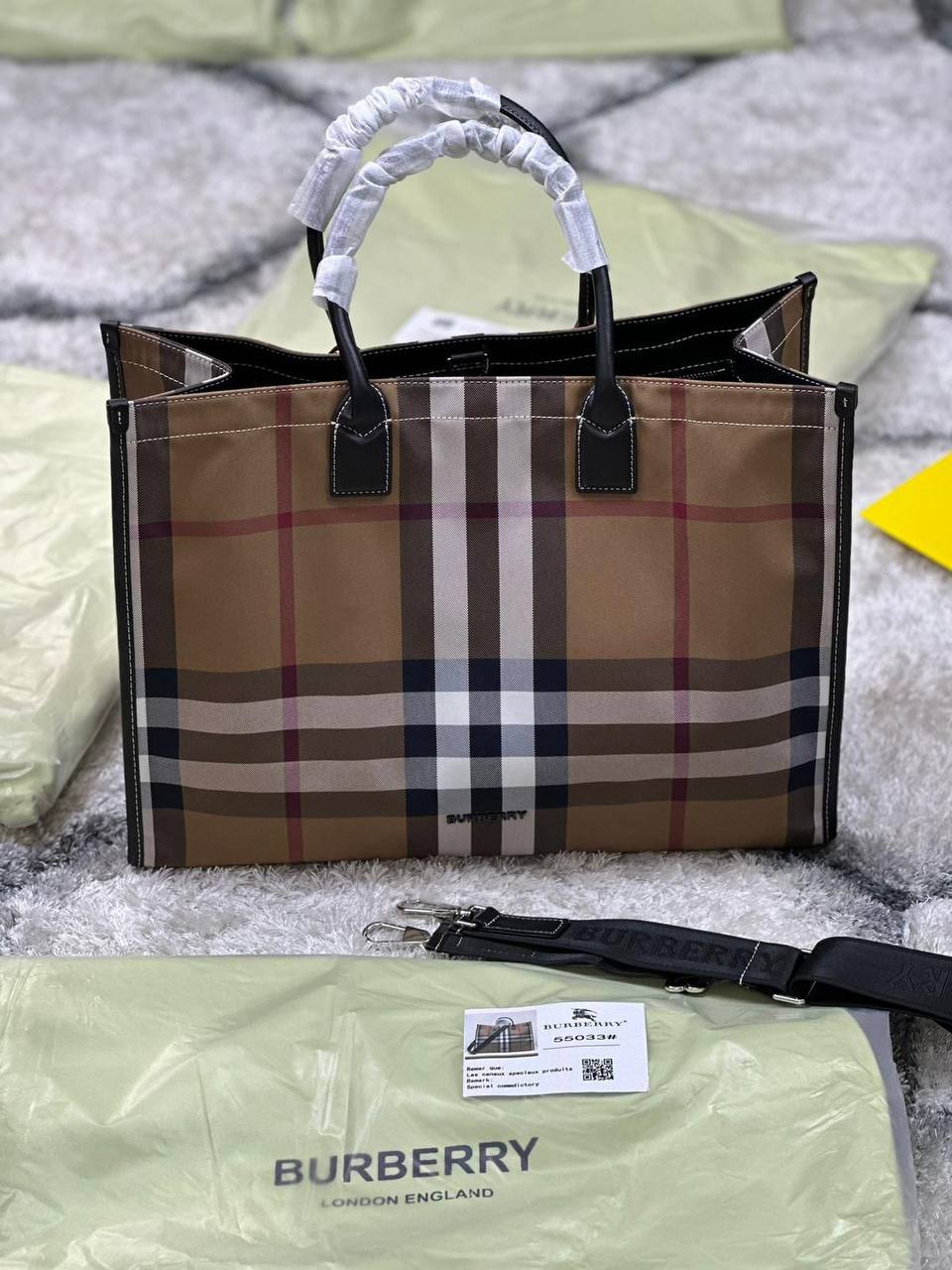 Burberry Denny House Check Canvas Tote Bag 8049117 Women's Reps Sale Best Quality AAA Replica