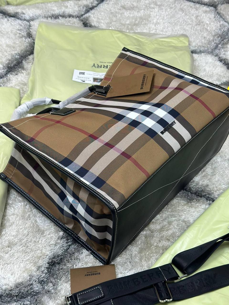 Burberry Denny House Check Canvas Tote Bag 8049117 Women's Reps Sale Best Quality AAA Replica