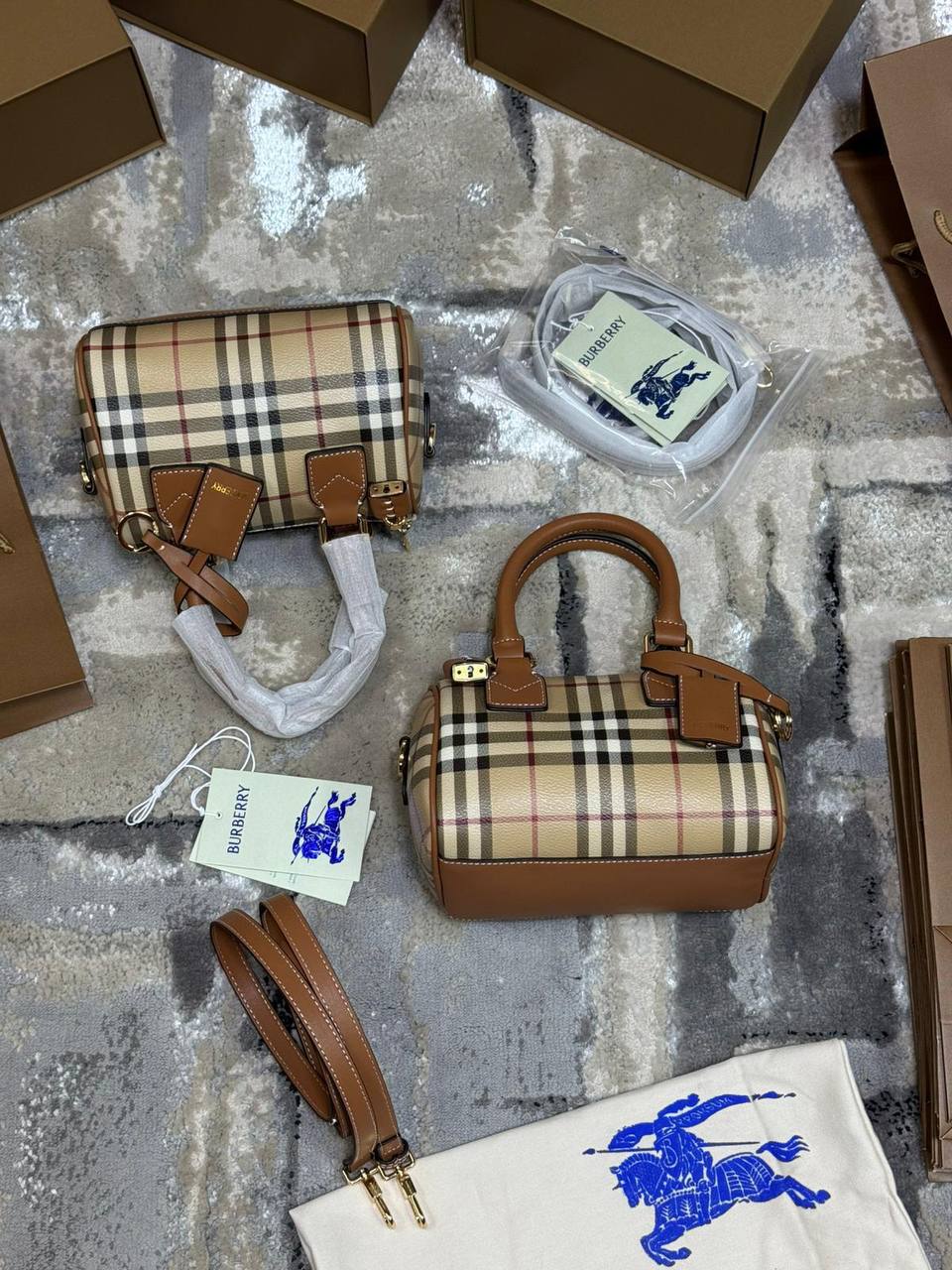 Burberry Mini Check Bowling Bag Vintage Check Canvas 81185651 Women's Reps Sale Best Quality AAA Replica