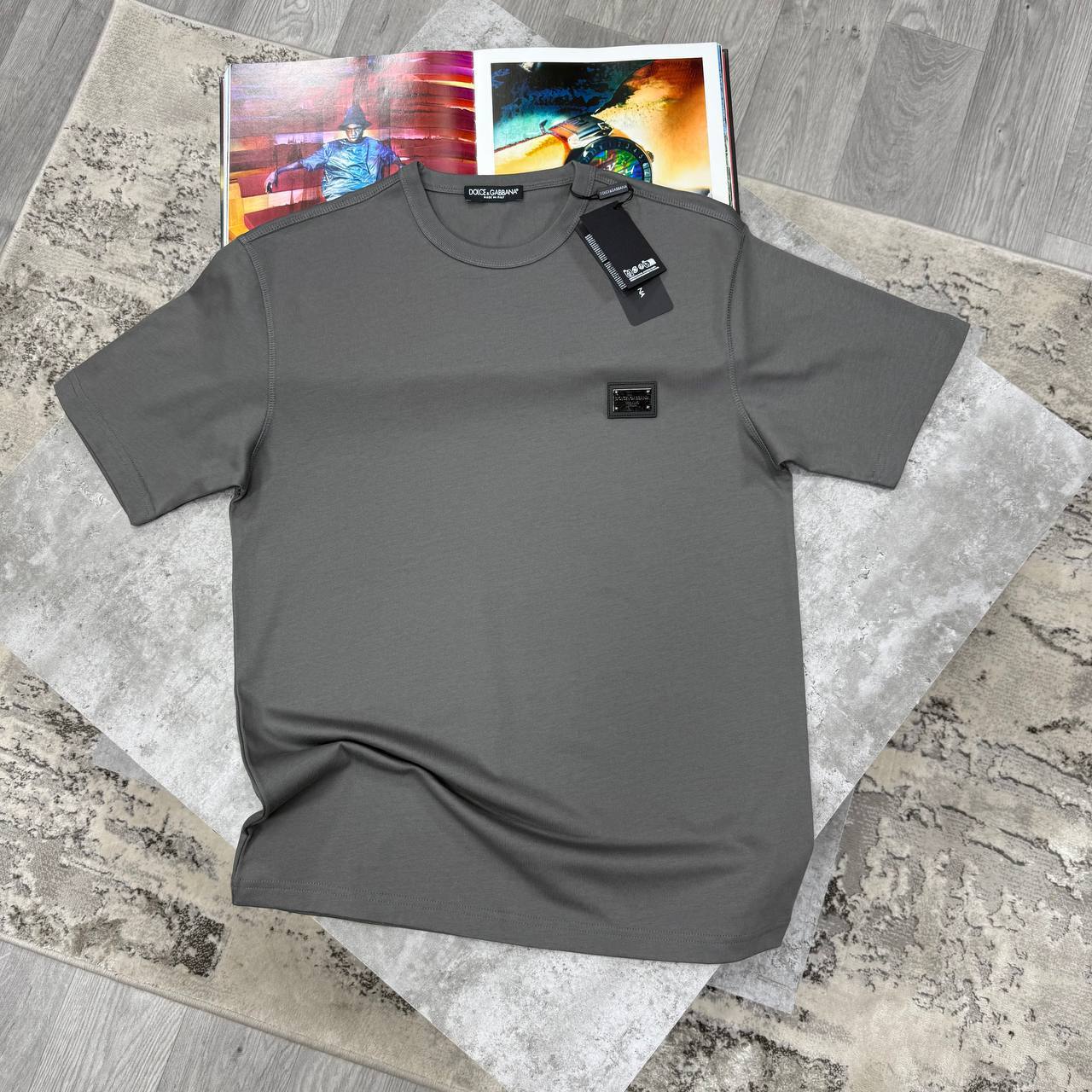 Dolce & Gabbana Logo Plaque Crewneck T-Shirt Men's Women's in Different Colors Reps UK Best Quality Sale AAA Replica