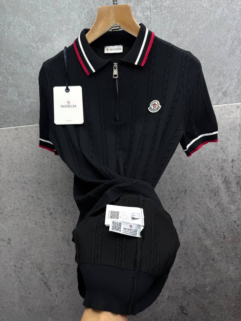 Moncler Tricolour-Trimmed Logo Patch Knitted Polo Shirts Men's in 2 Colors Reps UK Best Sale Quality AAA Replica