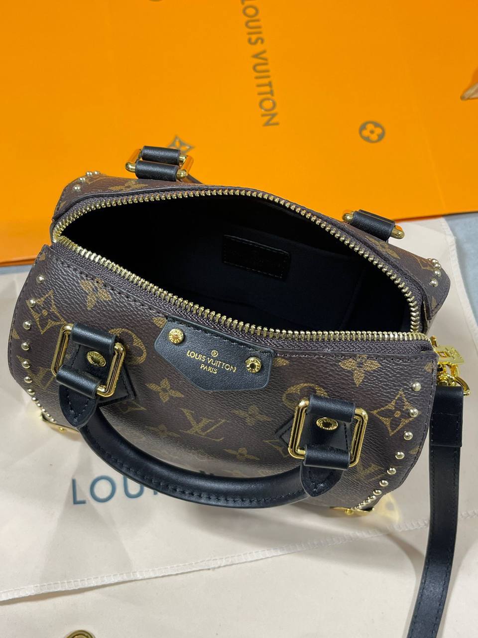 Louis Vuitton LV Speedy Trunk 20 M13146 Women's Bags Reps Sale UK Best Quality AAA Replica