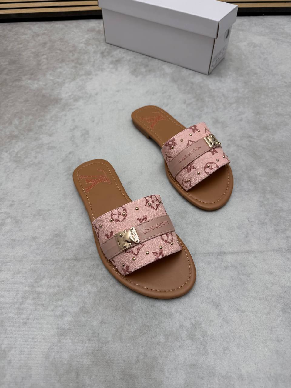 Louis Vuitton Monogram Denim Flat Casual Women's Sliders in "Pink" Reps Sale UK Best Quality AAA Replica