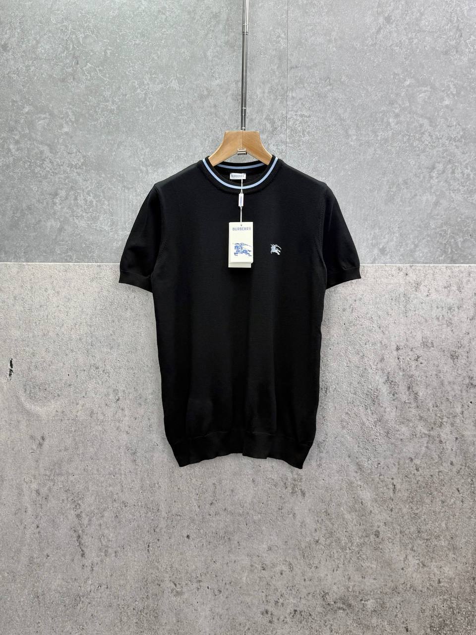 Burberry Equestrian Knight Design EKD Short Sleeve Knit Men's Women's T-Shirts in 2 Colors Reps Sale UK Best Quality AAA Replica