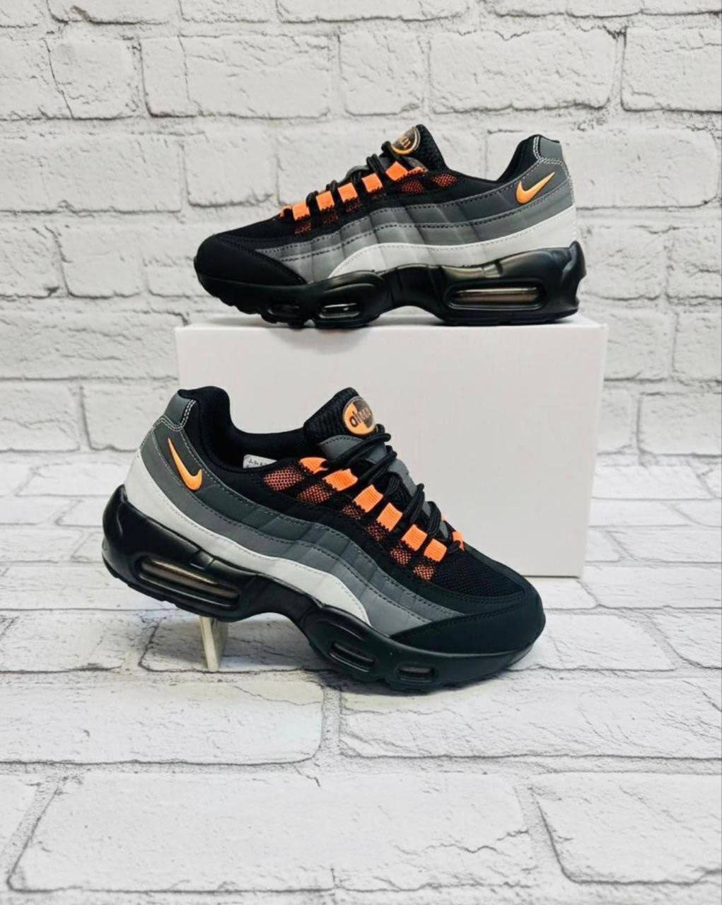 Nike Air Max 95 "Black Hyper Crimson" FV4710-002 Trainers Women's Reps Sale UK Best Quality AAA Replica
