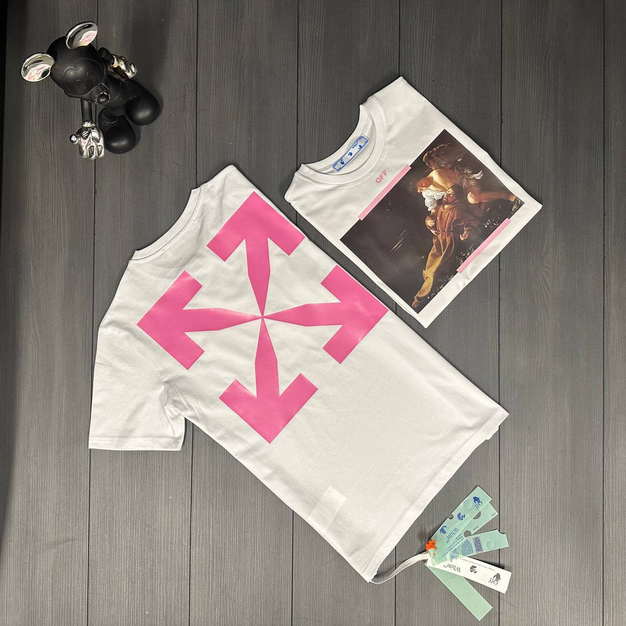 Off-White Caravaggio Arrow Regular Fit Men's Women's T-Shirts in 2 Colors Reps UK Best Quality AAA Replica
