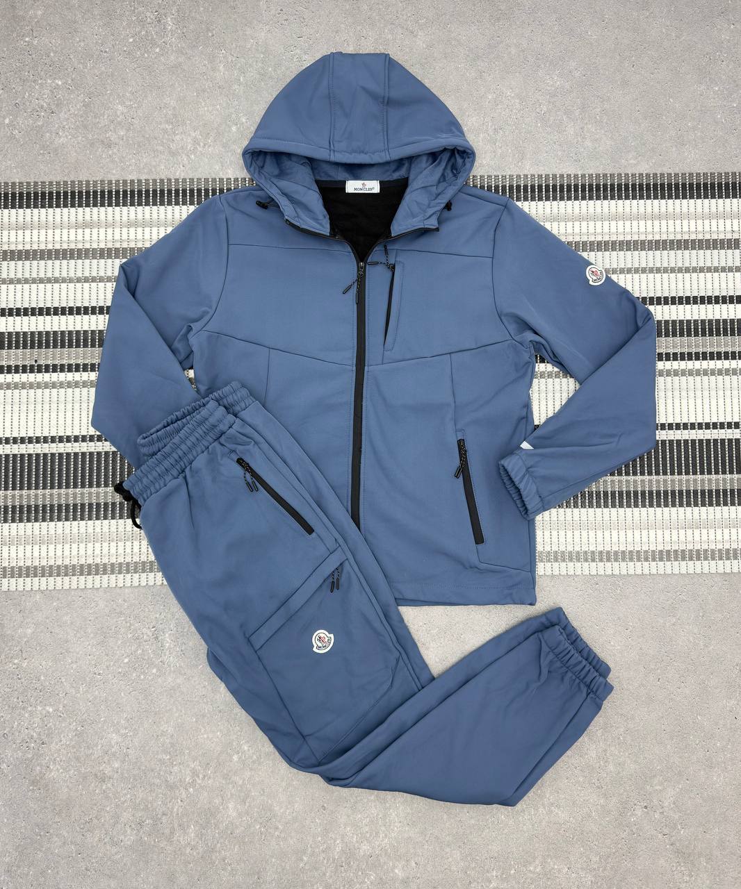 Moncler Full-Zip Signature Logo Patch Tracksuit in Different Colors Men's Reps Sale UK Best Quality AAA Replica