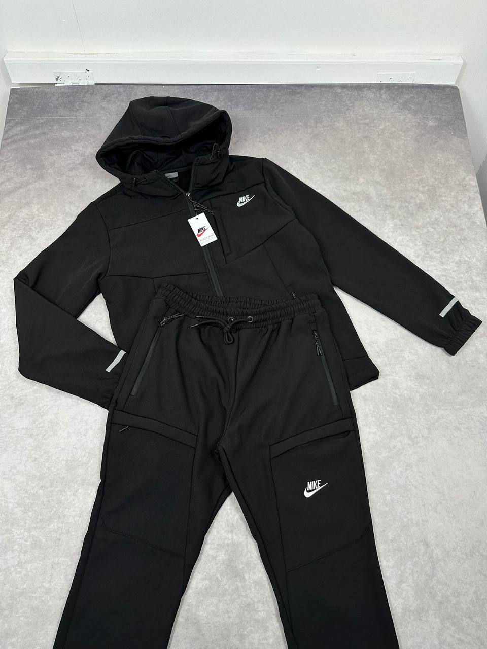 Nike Sportswear Tech Fleece Tracksuit Men's in Different Colors Reps Sale UK Best Quality AAA Replica