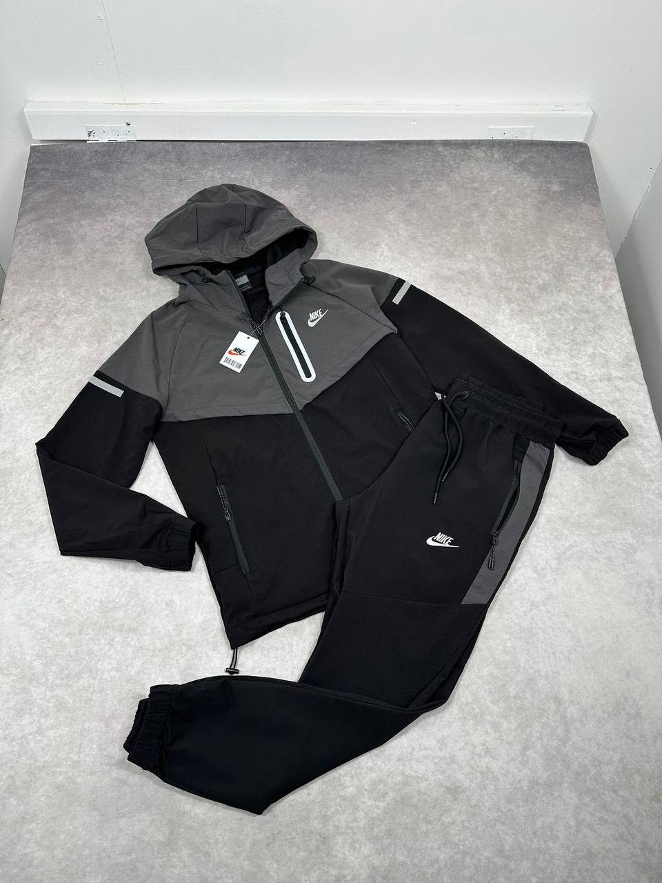 Nike Tech Fleece Full-Zip Men’s Tracksuit Set in Different Colors Reps Sale UK Best Quality AAA Replica