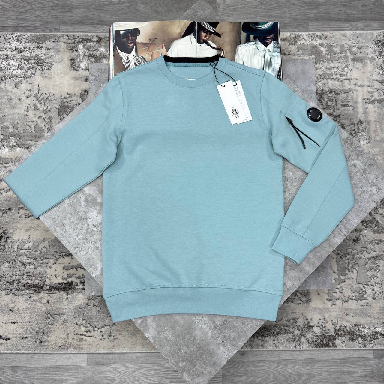 C.P. Company Lens-Detail Crewneck Men's Women's Jumpers in Different Colors Reps UK Best Quality AAA Replica