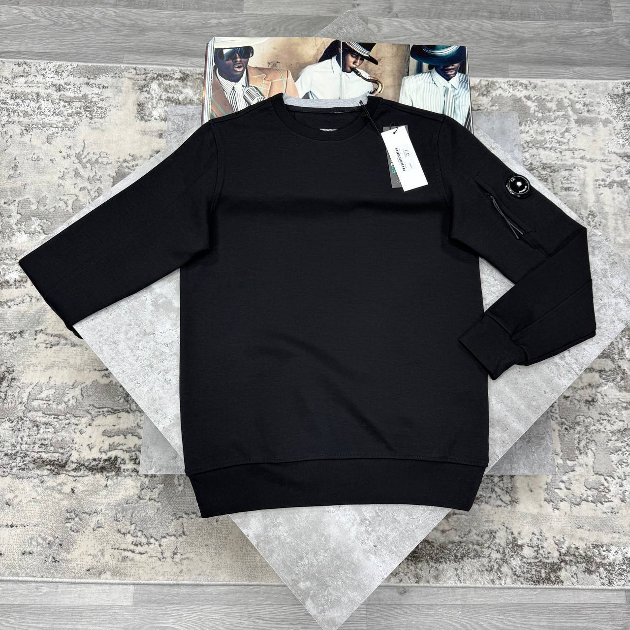 C.P. Company Lens-Detail Crewneck Men's Women's Jumpers in Different Colors Reps UK Best Quality AAA Replica