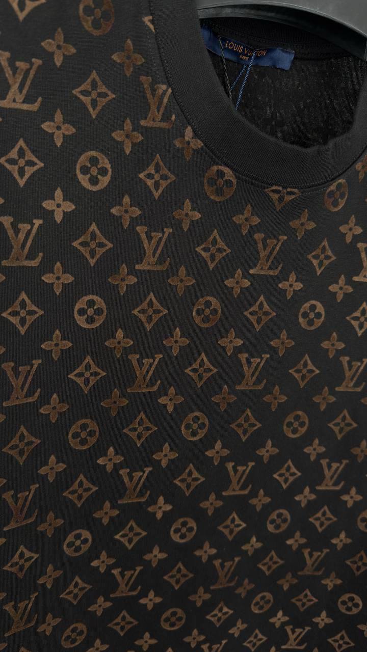 Louis Vuitton Monogram Pattern Crewneck Design T-Shirt in 2 Colors Men's Women's Reps Sale UK Best Quality AAA Replica