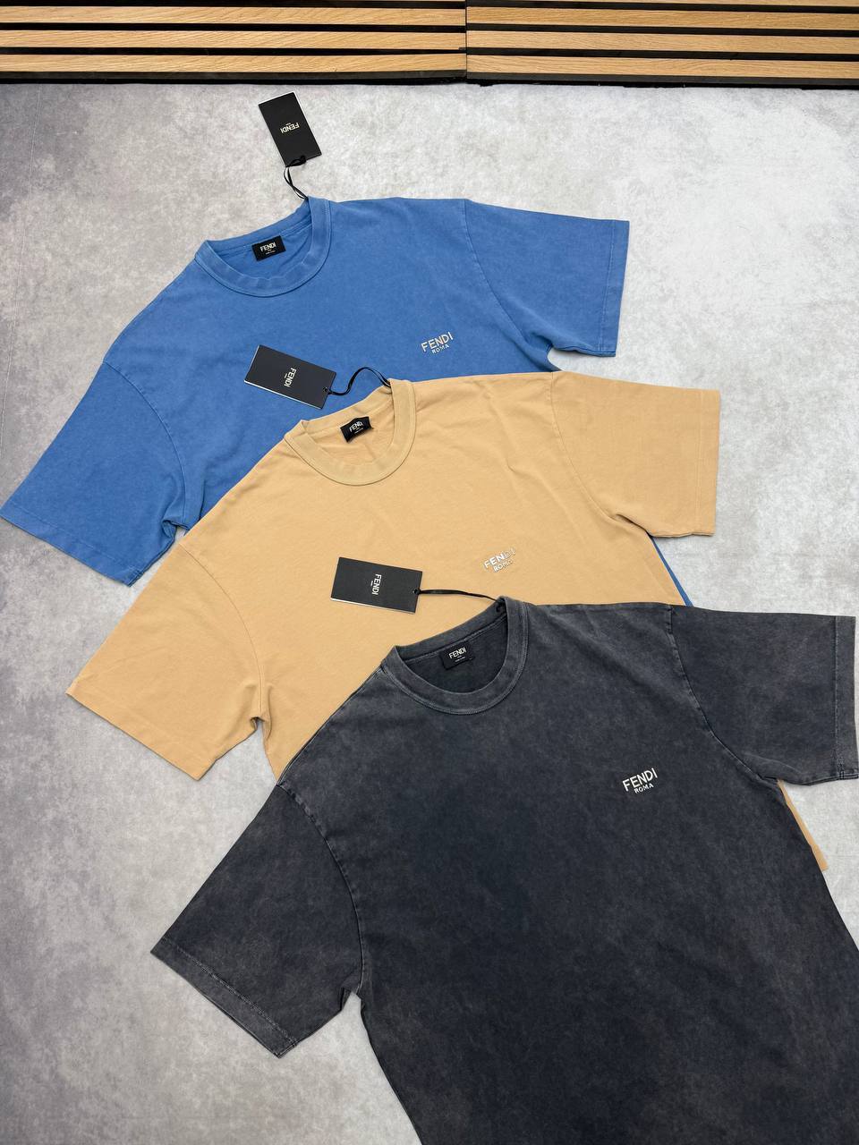 Fendi Small Embroidered Fendi Roma Logo T-Shirts in Different Colors Men's Women's Reps UK Best Quality AAA Replica