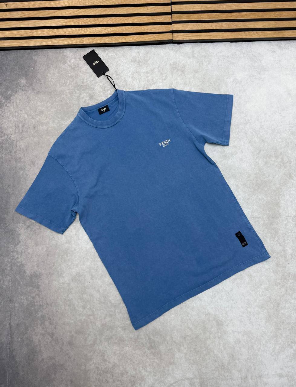 Fendi Small Embroidered Fendi Roma Logo T-Shirts in Different Colors Men's Women's Reps UK Best Quality AAA Replica