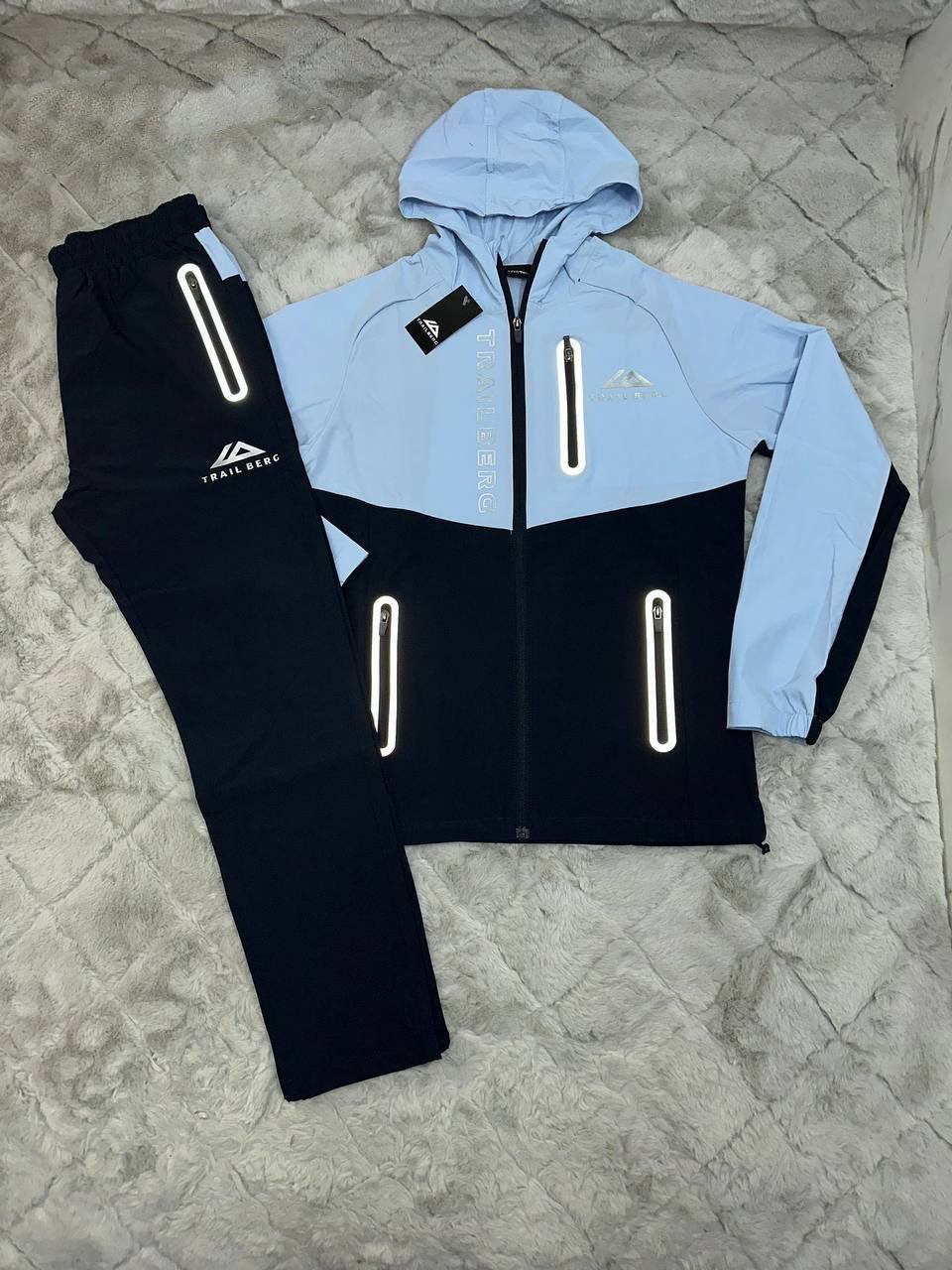 Trailberg AW24 Triathlon Tracksuit Light Blue/Black Tracksuit Men's Reps Sale UK Best Quality AAA Replica
