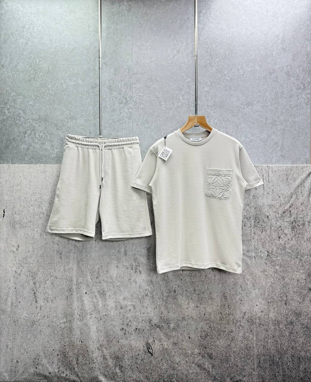 Loewe Relaxed Fit Anagram Embroidery Pocket Short Sleeve T-Shirts & Shorts Set in White Color Men's Reps Sale UK Best Quality AAA Replica