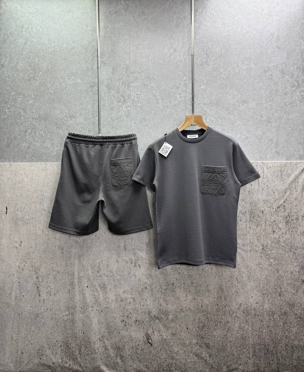 Loewe Relaxed Fit Anagram Embroidery Pocket Short Sleeve T-Shirts & Shorts Set in Grey Color Men's Reps Sale UK Best Quality AAA Replica