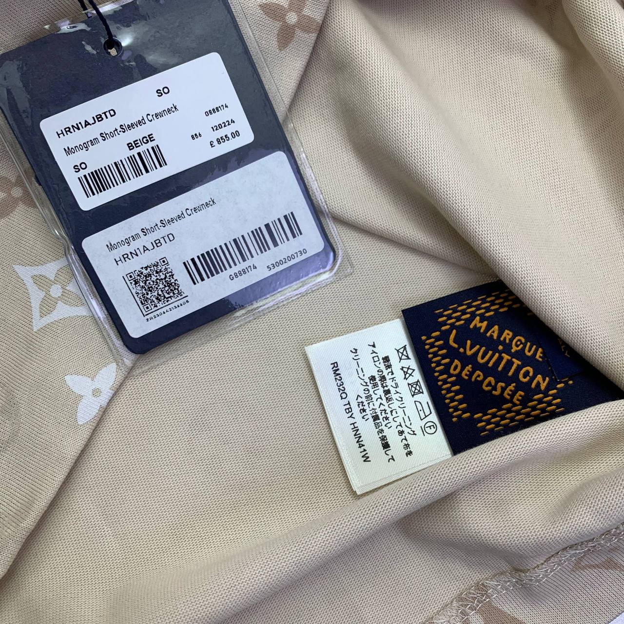Louis Vuitton Allover Monogram Printed Short Sleeve Men's Women's T-Shirts in Different Colors Reps Sale UK Best Quality AAA Replica