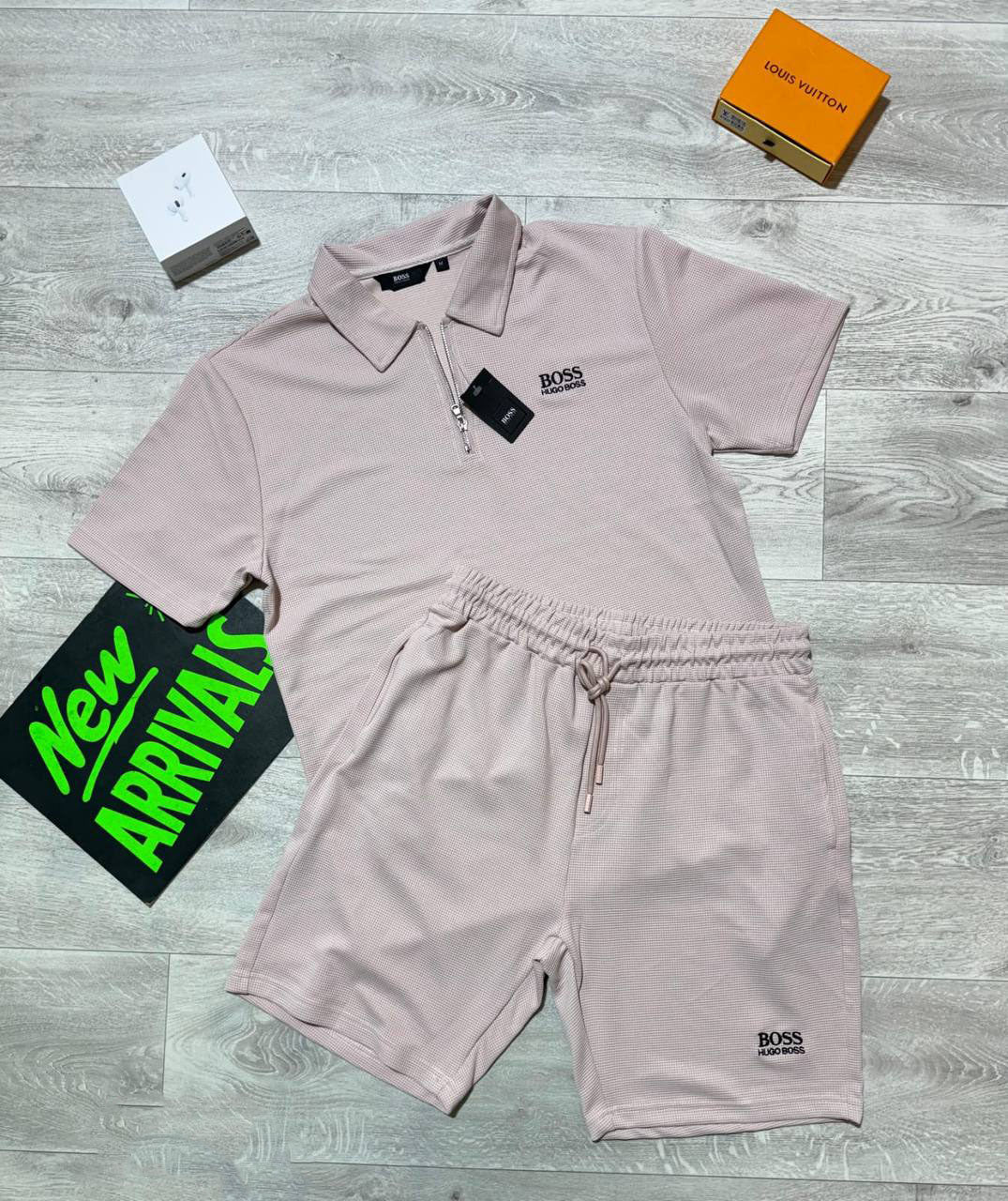 Hugo Boss Quarter-Zip Polo Shirts & Shorts Set in Light Pink Color Men's Reps Sale UK Best Quality AAA Replica