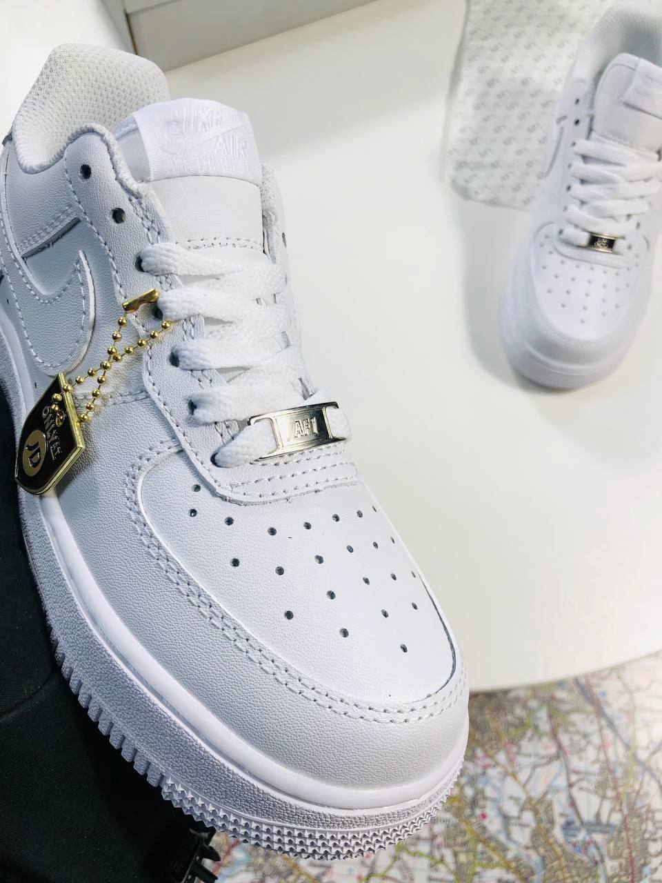 Nike Air Force 1 Low '07 "Triple White" Ref: CW2288-111 Sneakers Women's Reps Sale UK Best Quality AAA Replica