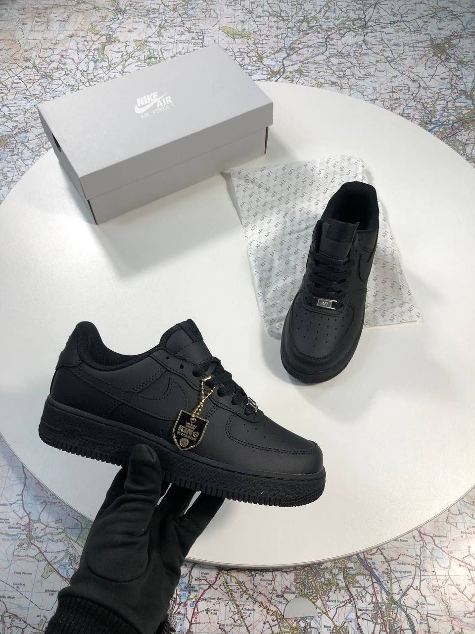 Nike Air Force 1 Low '07 "Triple Black" Ref: CW2288-001 Sneakers Women's Reps Sale UK Best Quality AAA Replica