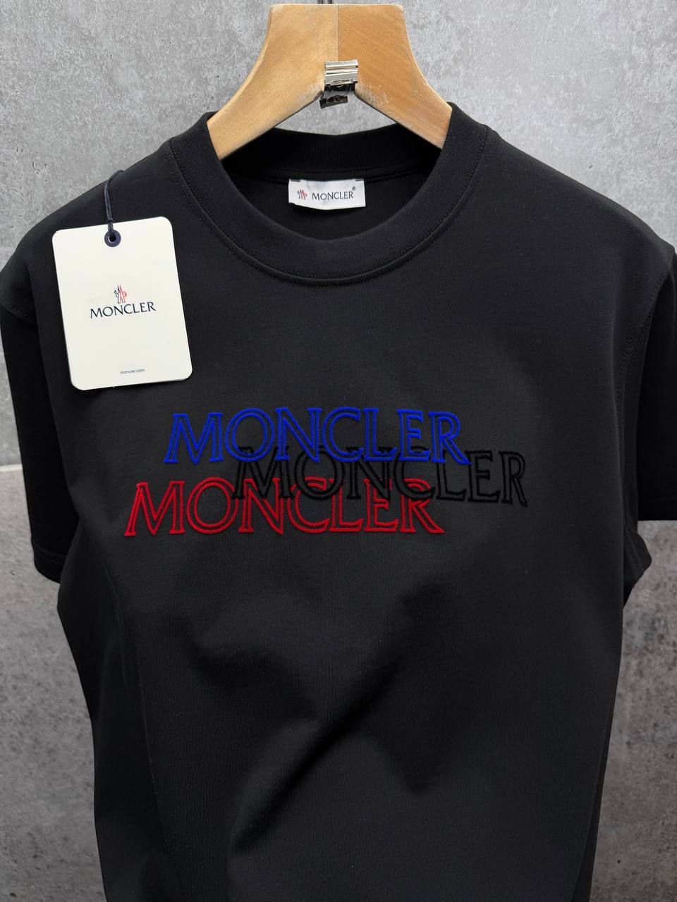 Moncler Overlapping Double Outline Logo T-Shirt Men's Women's in 2 Colors Reps UK Sale Best Quality AAA Replica