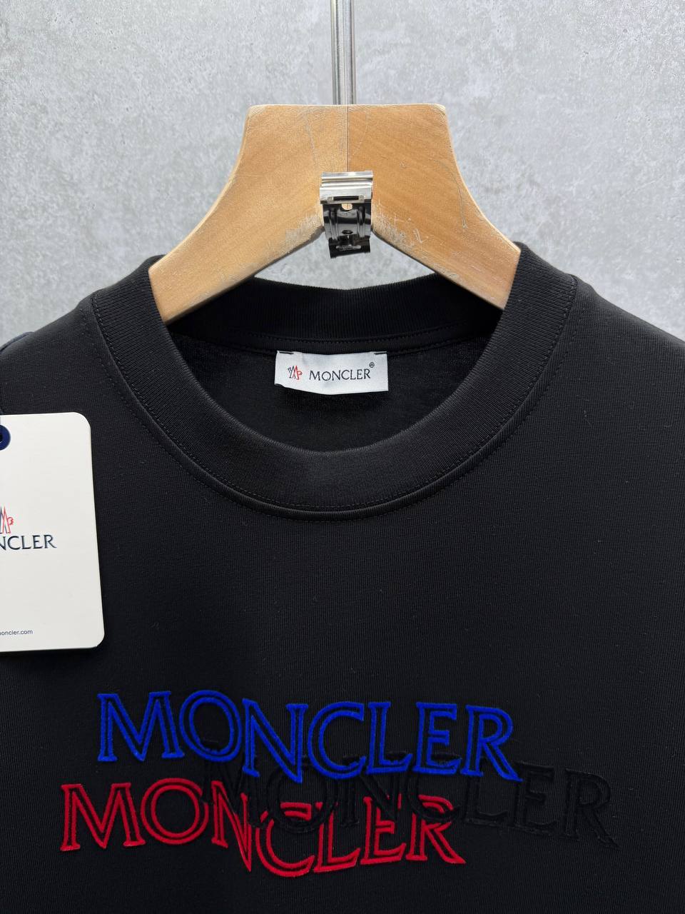 Moncler Overlapping Double Outline Logo T-Shirt Men's Women's in 2 Colors Reps UK Sale Best Quality AAA Replica