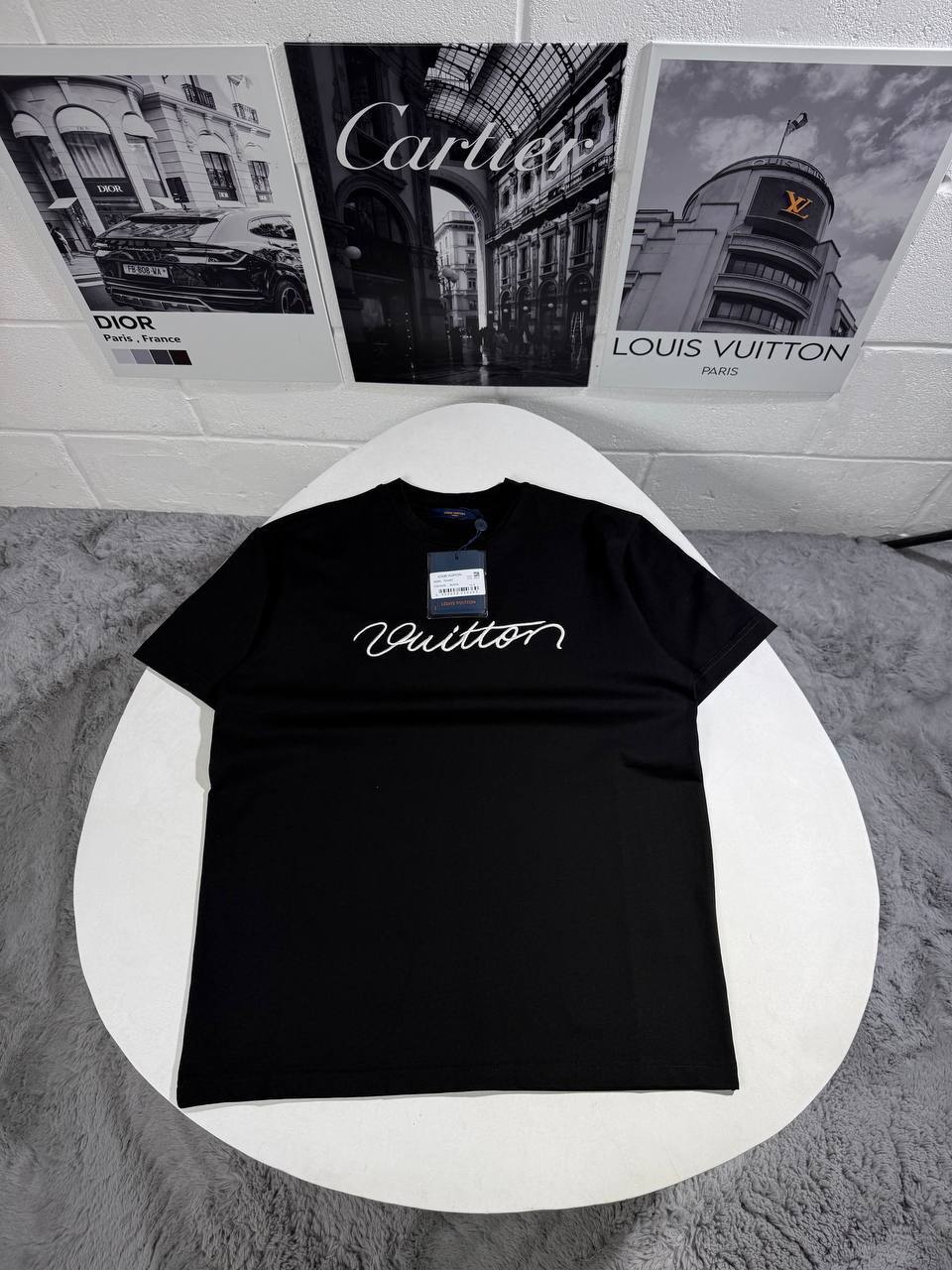 Louis Vuitton Cursive Embellished Signature Men's Women's in Different Colors T-Shirts Reps UK Best Quality AAA Replica
