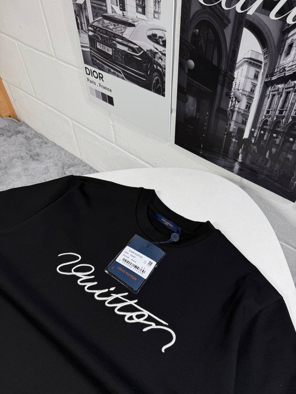 Louis Vuitton Cursive Embellished Signature Men's Women's in Different Colors T-Shirts Reps UK Best Quality AAA Replica