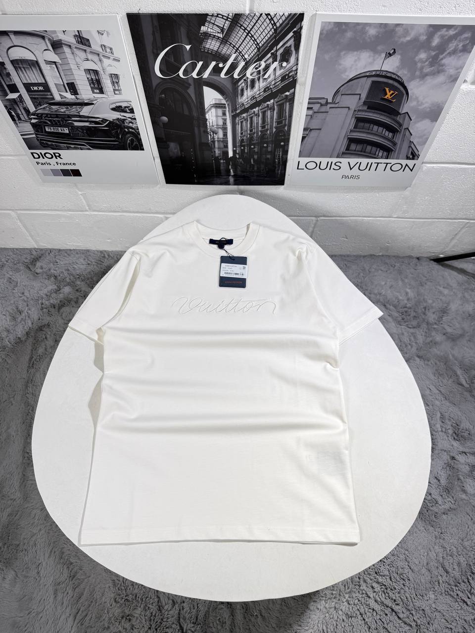 Louis Vuitton Cursive Embellished Signature Men's Women's in Different Colors T-Shirts Reps UK Best Quality AAA Replica