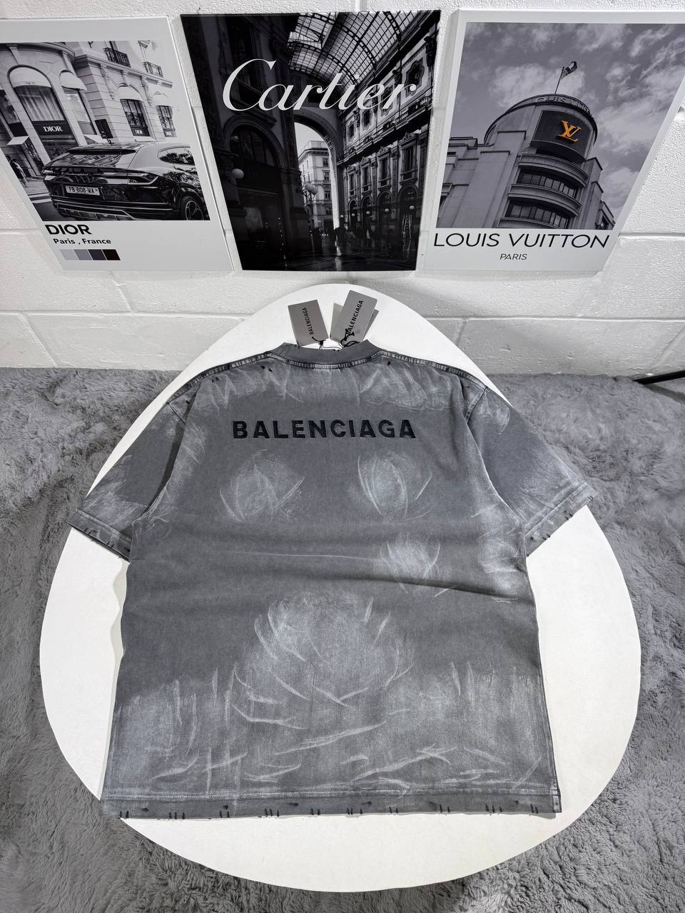 Balenciaga Distressed Paint-Effect Crewneck Men's Women's T-shirts in Grey Color Reps UK Best Quality AAA Replica