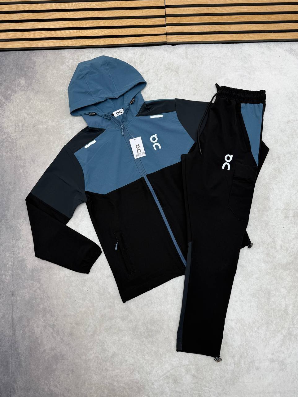 On Cloud Running Dual-Tone Hooded Tracksuit Men's Slate/Tech Blue Reps Sale UK Best Quality AAA Quality Replica