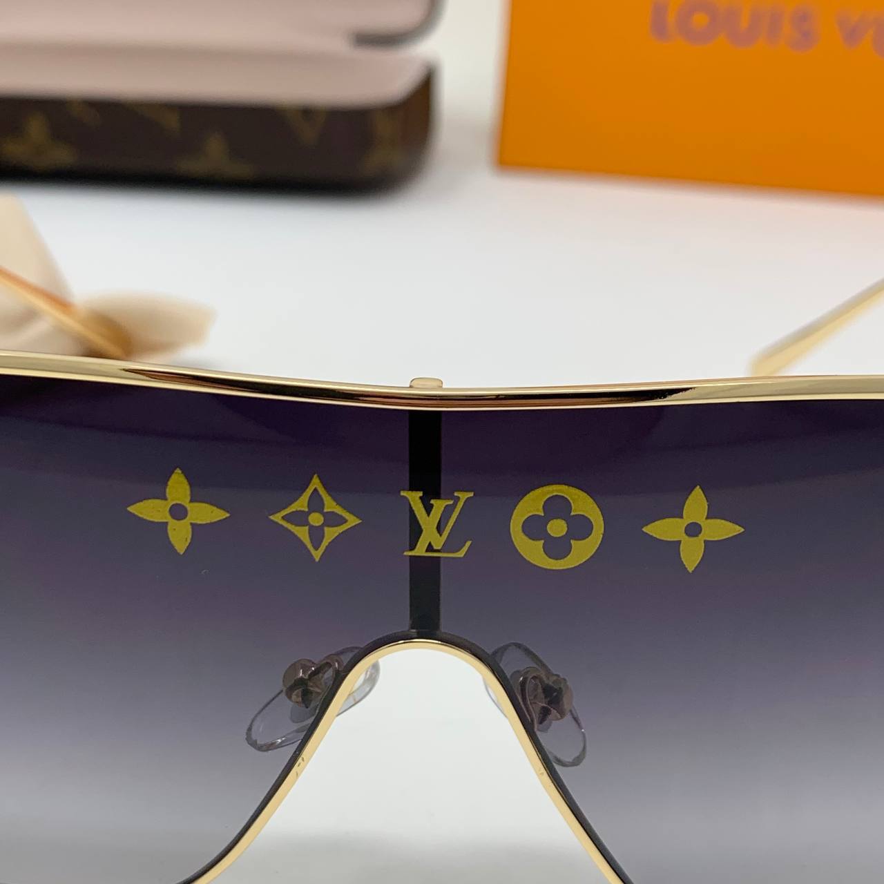 Louis Vuitton LV Golden Mask Men's Sunglasses Reps UK Best Quality Sale AAA Replica
