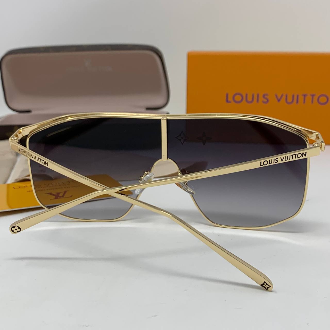 Louis Vuitton LV Golden Mask Men's Sunglasses Reps UK Best Quality Sale AAA Replica