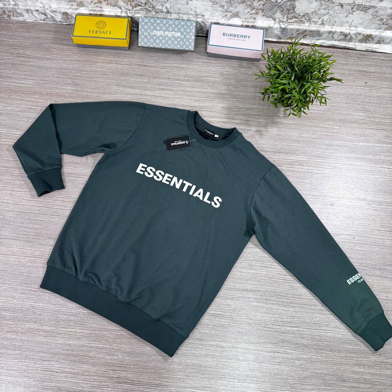 Essentials Fear of God Big Logo Jumpers Men's Women's in Different Colors Reps Sale UK Best Quality AAA Replica