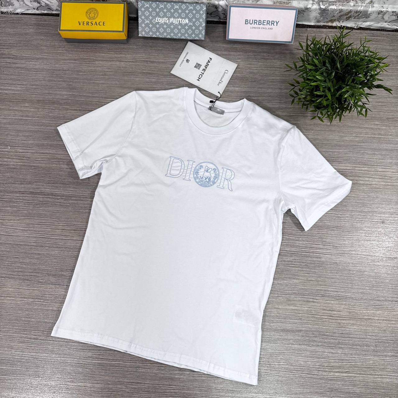 Dior Hylton Nel Logo Printed Men's Women's T-Shirt in 2 Colors Reps UK Best Quality AAA Replica