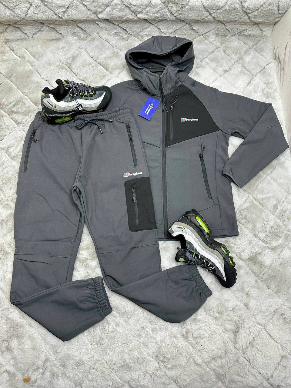 Berghaus Sidley Tracksuits Mens in Different Colors Reps Sale UK Best Quality AAA Replica