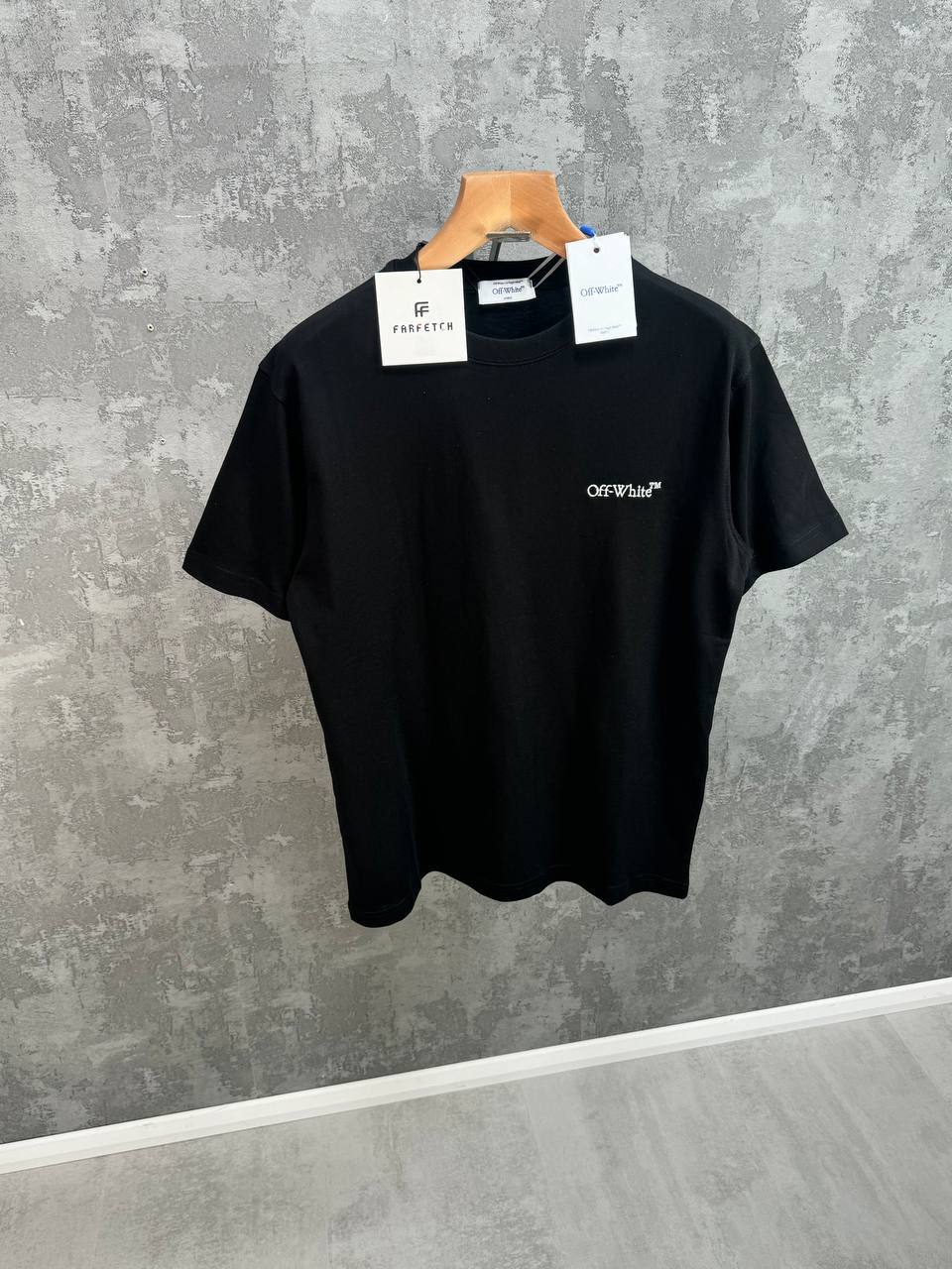 Off-White Tattoo Arrow Skate Men's Women's T-Shirts in Different Colors Reps Sale UK Best Quality AAA Replica