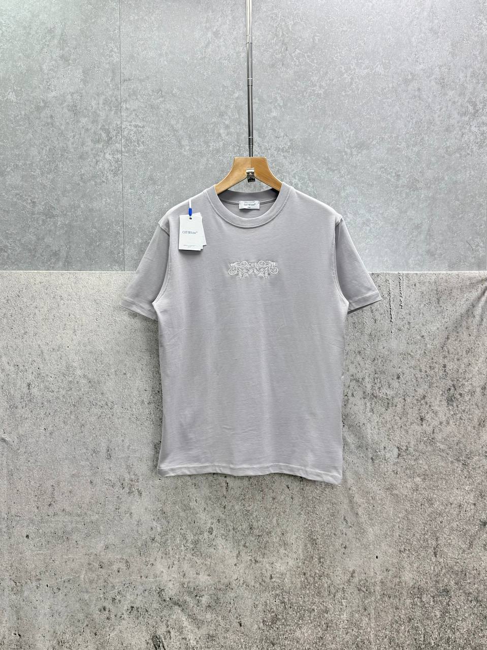 Off-White Tattoo Bandana Arrow Skate Men's Women's T-Shirts in Different Colors Reps Sale UK Best Quality AAA Replica