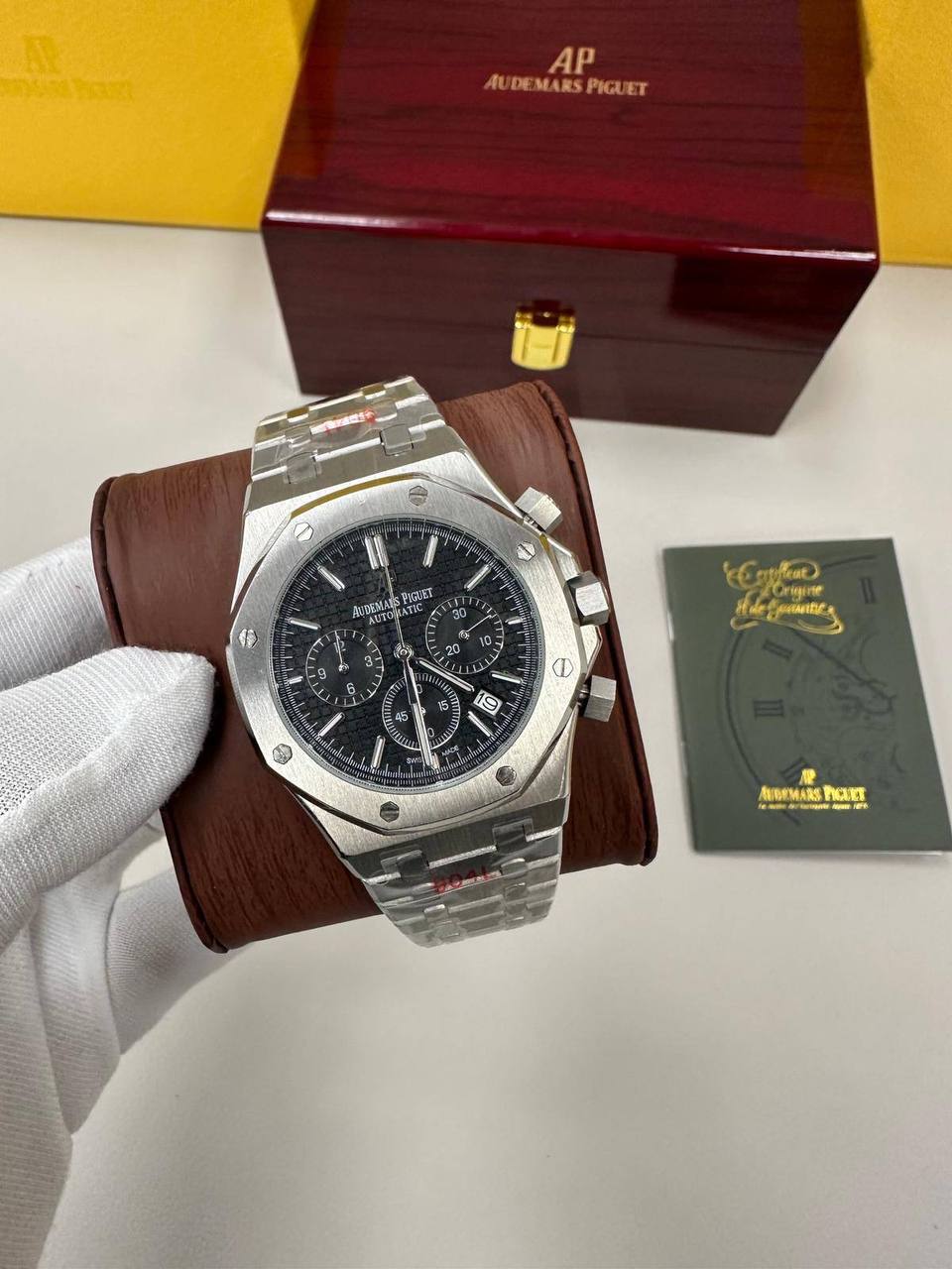 Audemars Piguet Royal Oak Chronograph 'Black' Dial Men's Watch Reps Sale UK Best Quality AAA Replica