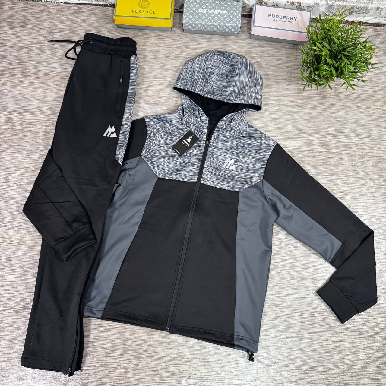 Montirex Trail Windrunner Tracksuit Men's in Different Colors Reps Sale UK Best Quality AAA Quality Replica