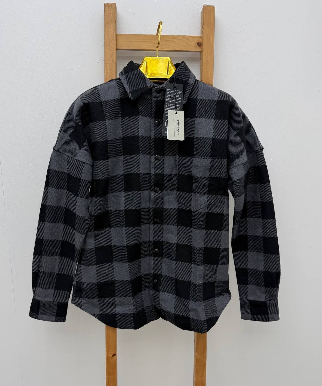 Palm Angels Curved Logo Flannel Check Men's Overshirts in Different Colors Reps Sale UK Best Quality Sale AAA Replica