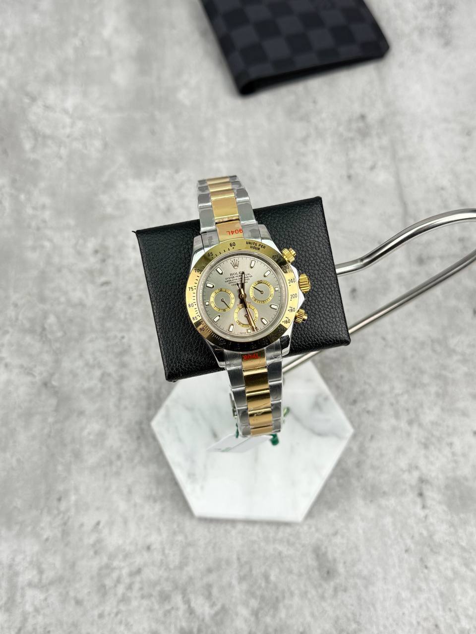 Rolex Cosmograph Daytona Two Tone Silver Dial Men's Watch Reps Sale UK Best Quality AAA Replica